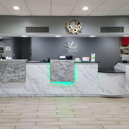 Quality Inn Terre Haute University Area Экстерьер фото