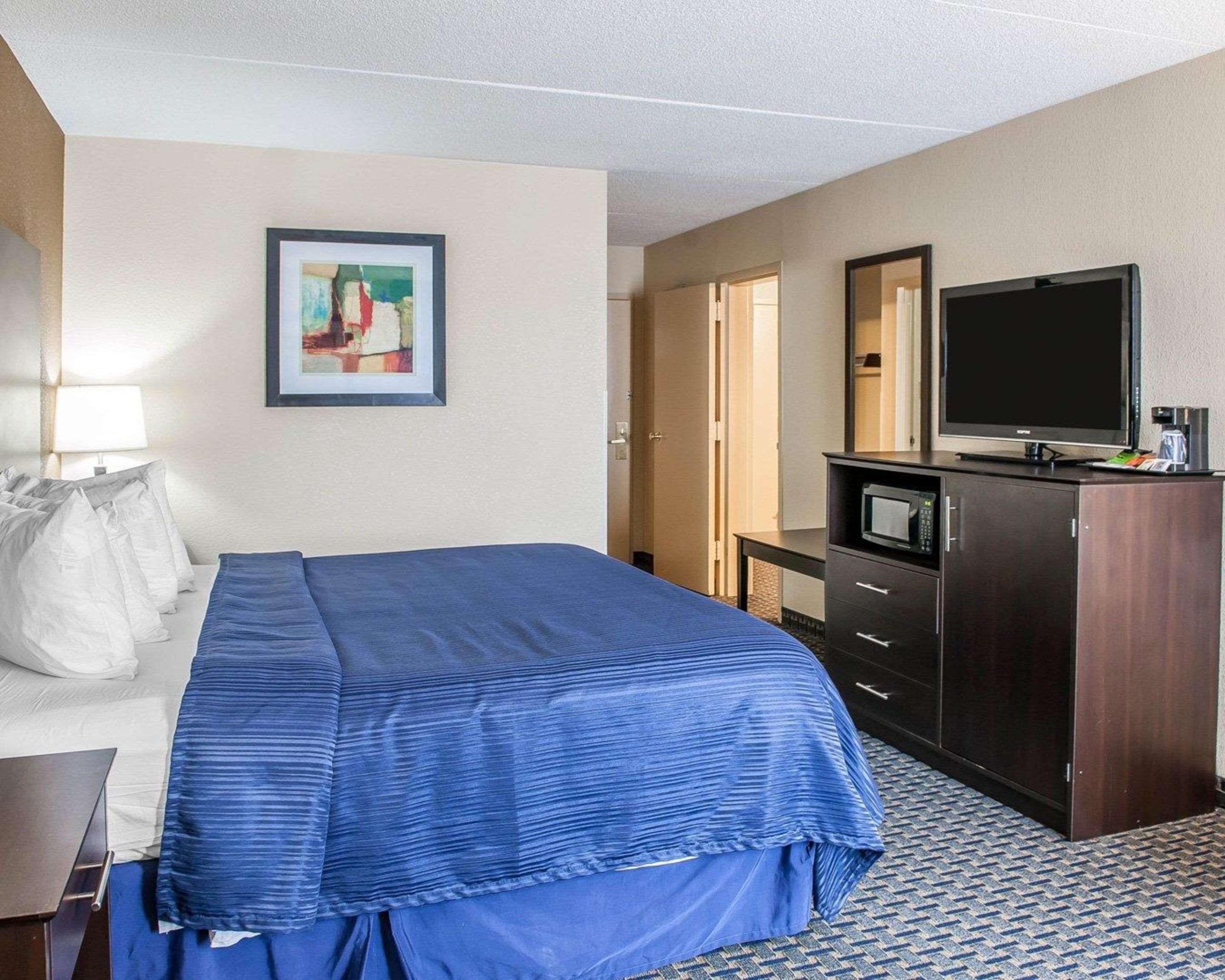 Quality Inn Terre Haute University Area Экстерьер фото