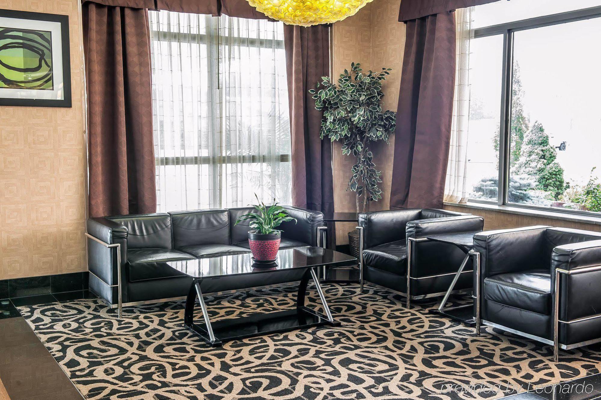 Quality Inn Terre Haute University Area Экстерьер фото