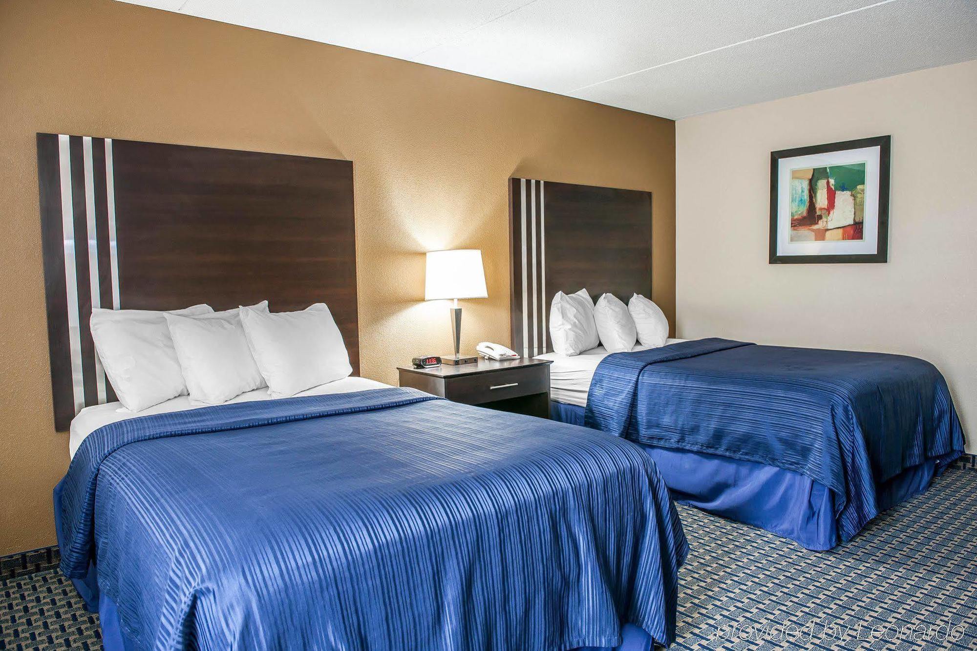 Quality Inn Terre Haute University Area Экстерьер фото